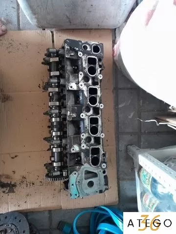 Головка блока двигателя OM646.980 Mercedes-Benz б/у