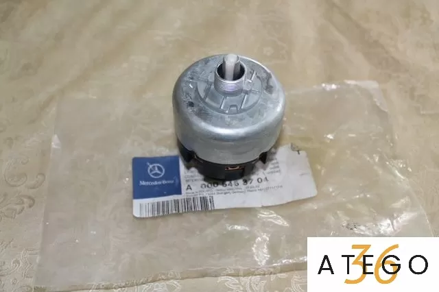 000 545 37 04 центральный переключатель