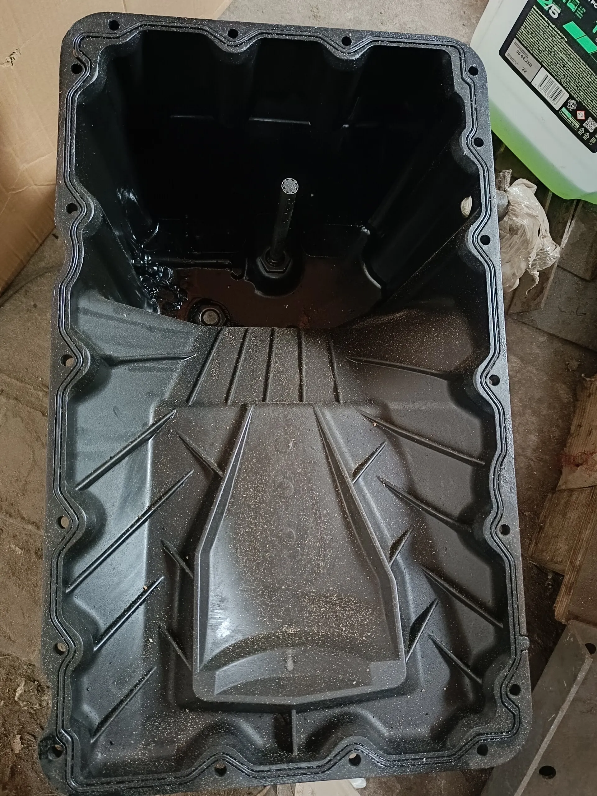 A9040103913 Масляный поддон двигателя OM904LA Мерседес-Бенц Варио