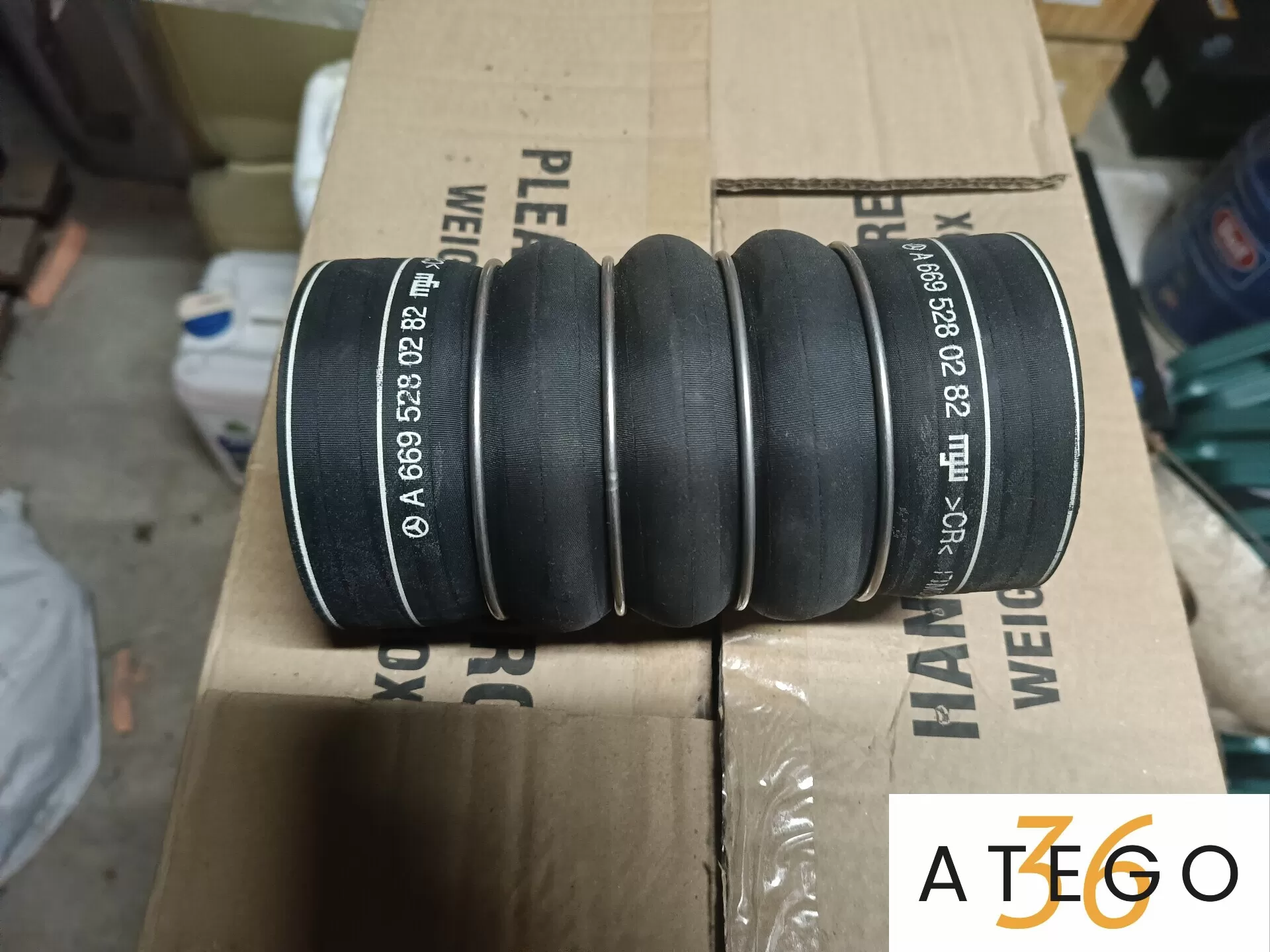 6685282182 шланг (патрубок) интеркулера Мерседес-Бенц  Варио