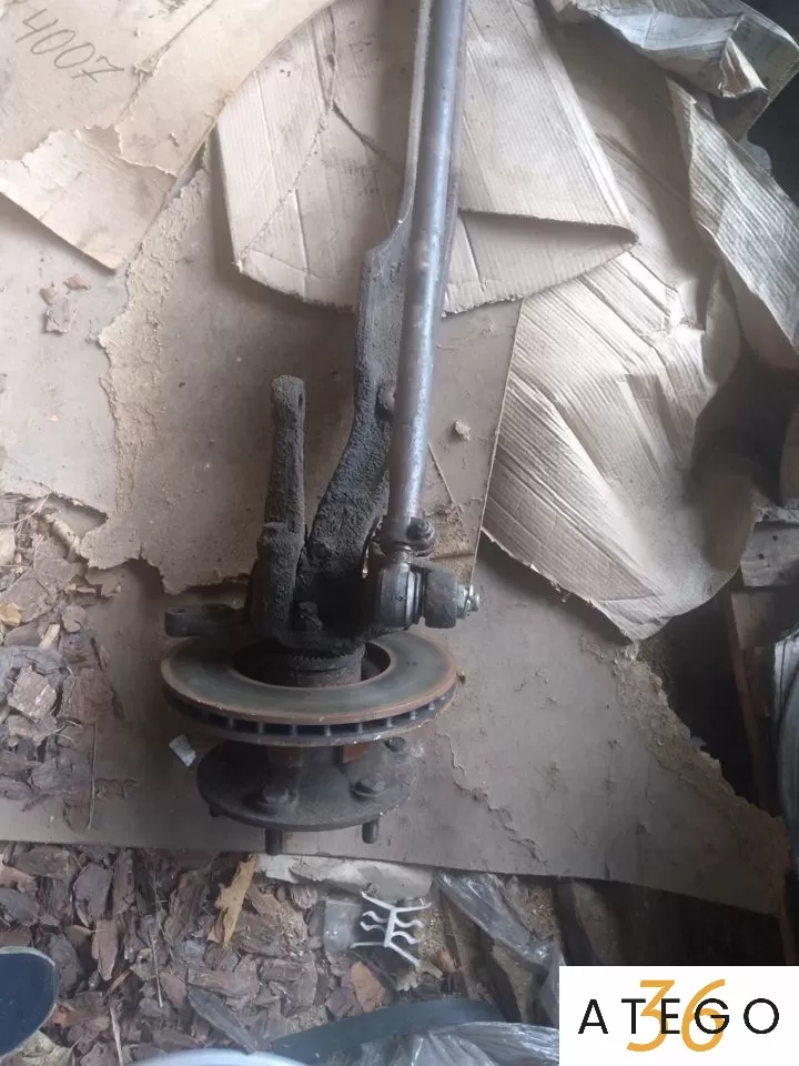 Балка передняя Мерседес-Бенц