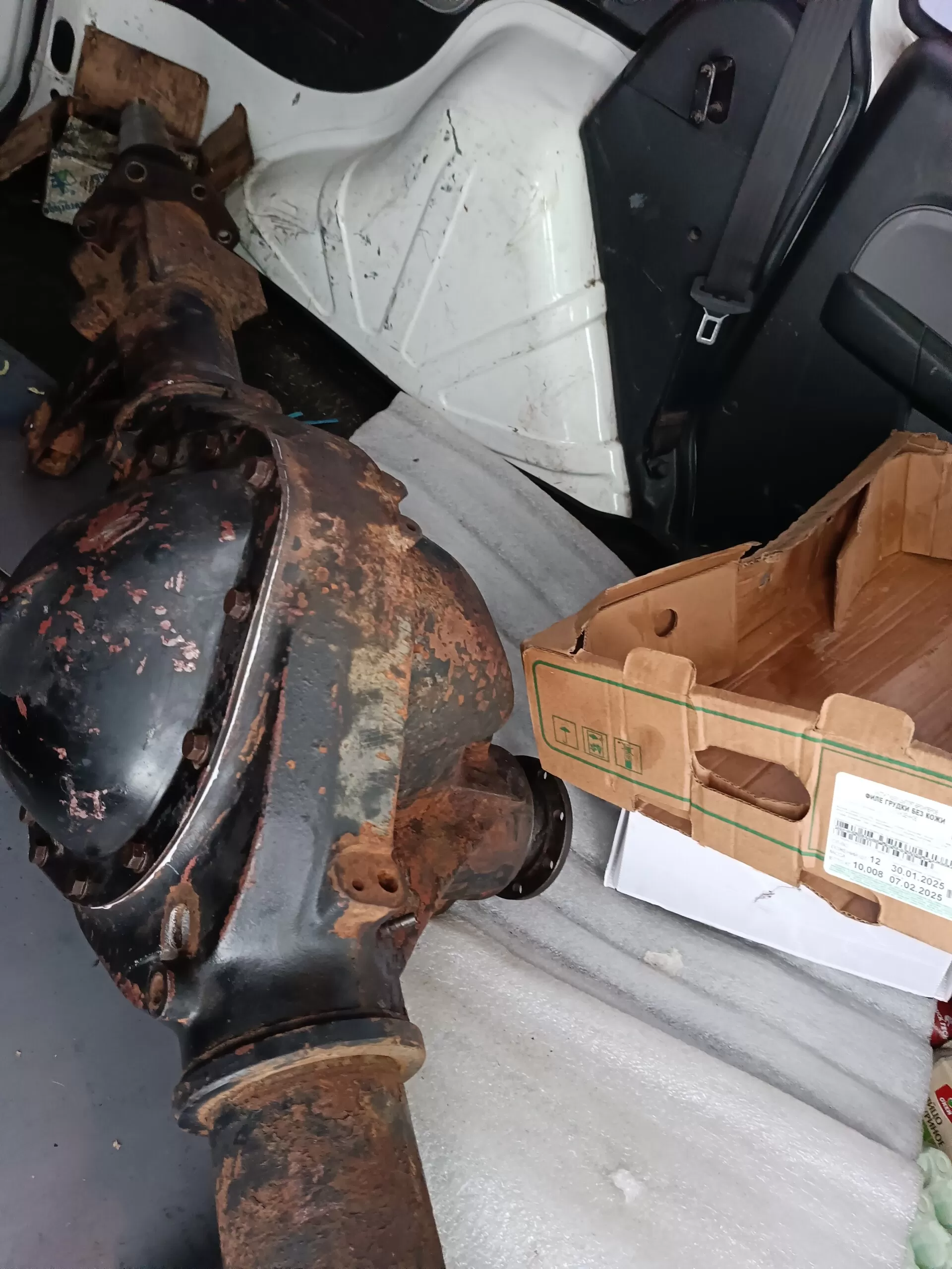 Чулок заднего моста с редуктором (передаточное (43:11) Мерседес-Бенц 814