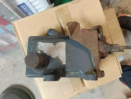 Насос подъема кабины MAN